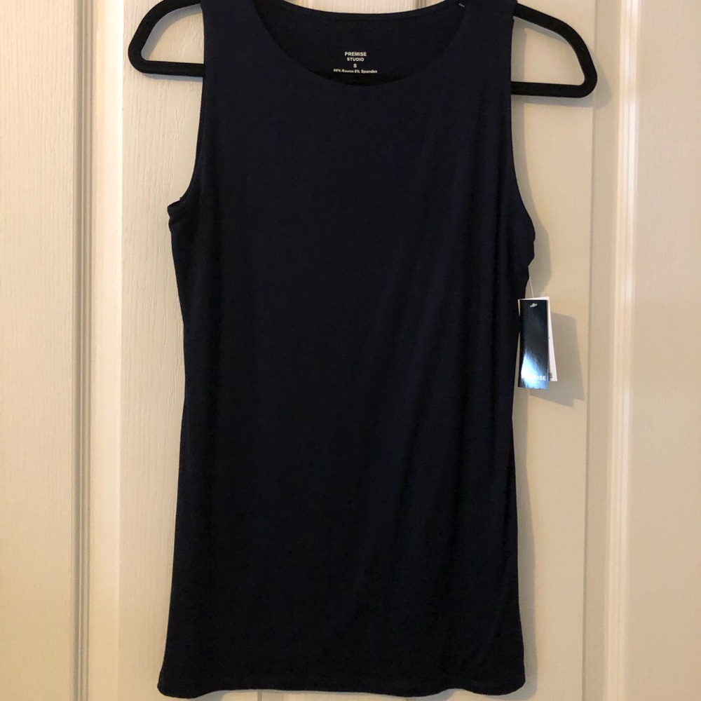 Premise Studio Black Scoopneck Sleeveless Tank Size Small NWT